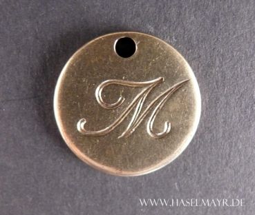 Messing klein: Buchstabe "M"