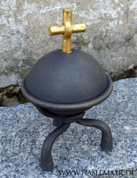Preview: Weihwasserkessel handgeschmiedet mit Kreuz