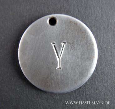 Anhänger aus Eisen rund (groß): Buchstabe "Y"