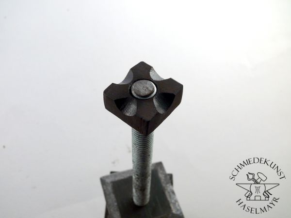 Griff handgeschmiedet mit Muster Nr. 6